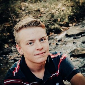 Meet your Posher, Caleb